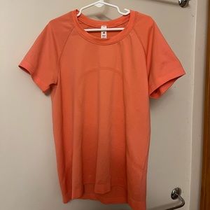 Lululemon swiftly tech race length, raspberry cream, size 6